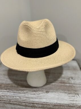 SOLAR ESCAPE CLASSIC ADJUSTABLE PANAMA  STYLE SUN HAT
